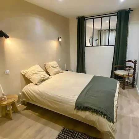 Apartment Grand T3 Dans Le Centre Historique Agen